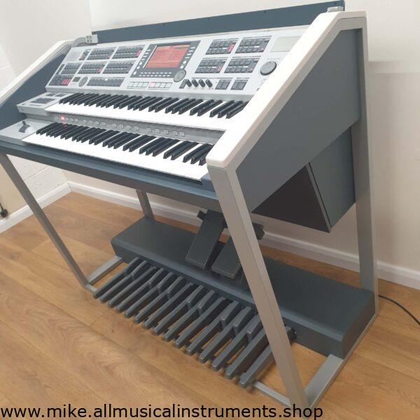 Used Orla Ringway A2000 Organ – Grey