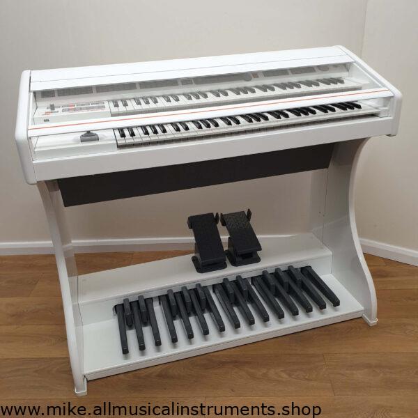 Used Orla Ringway RS1000e Organ In White