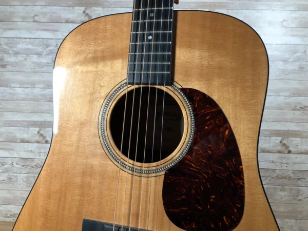 Martin D-16GT Dreadnaught