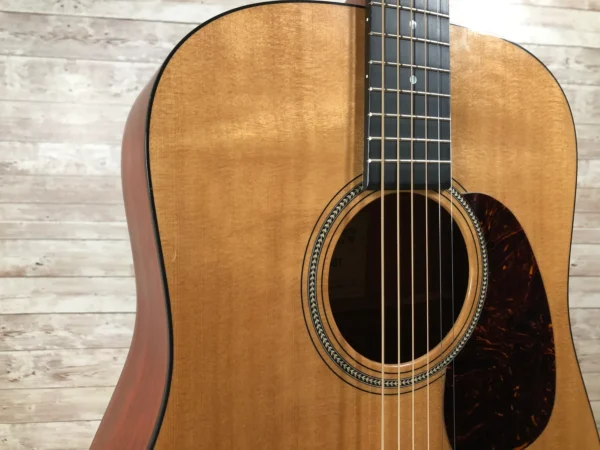 Martin D-16GT Dreadnaught