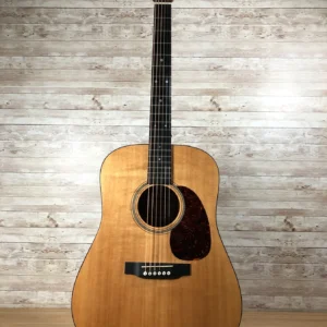 Martin D-16GT Dreadnaught