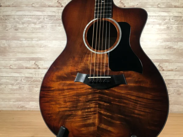 Taylor 224CE-K DLX Hawaiian Koa Acoustic Electric Used