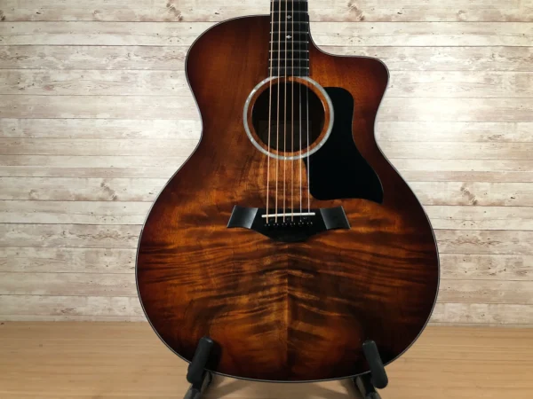 Taylor 224CE-K DLX Hawaiian Koa Acoustic Electric Used