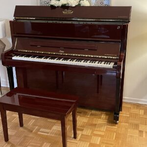 Boston by Steinway & Sons UP-118E PE 2012 - high-polish mahogany.